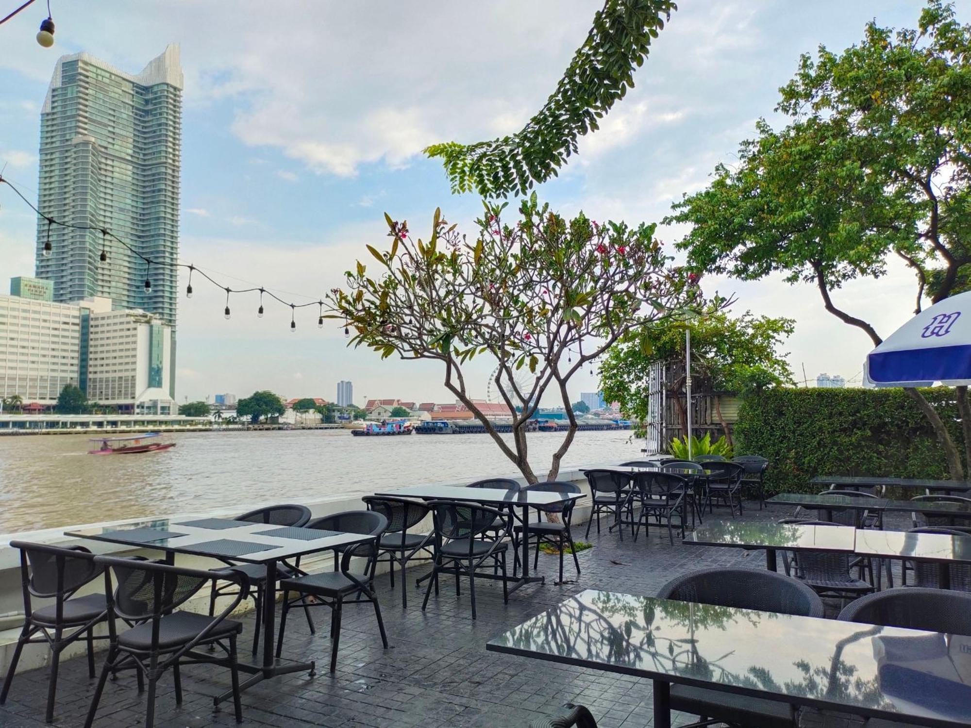 Away Bangkok Riverside Kene Luaran gambar